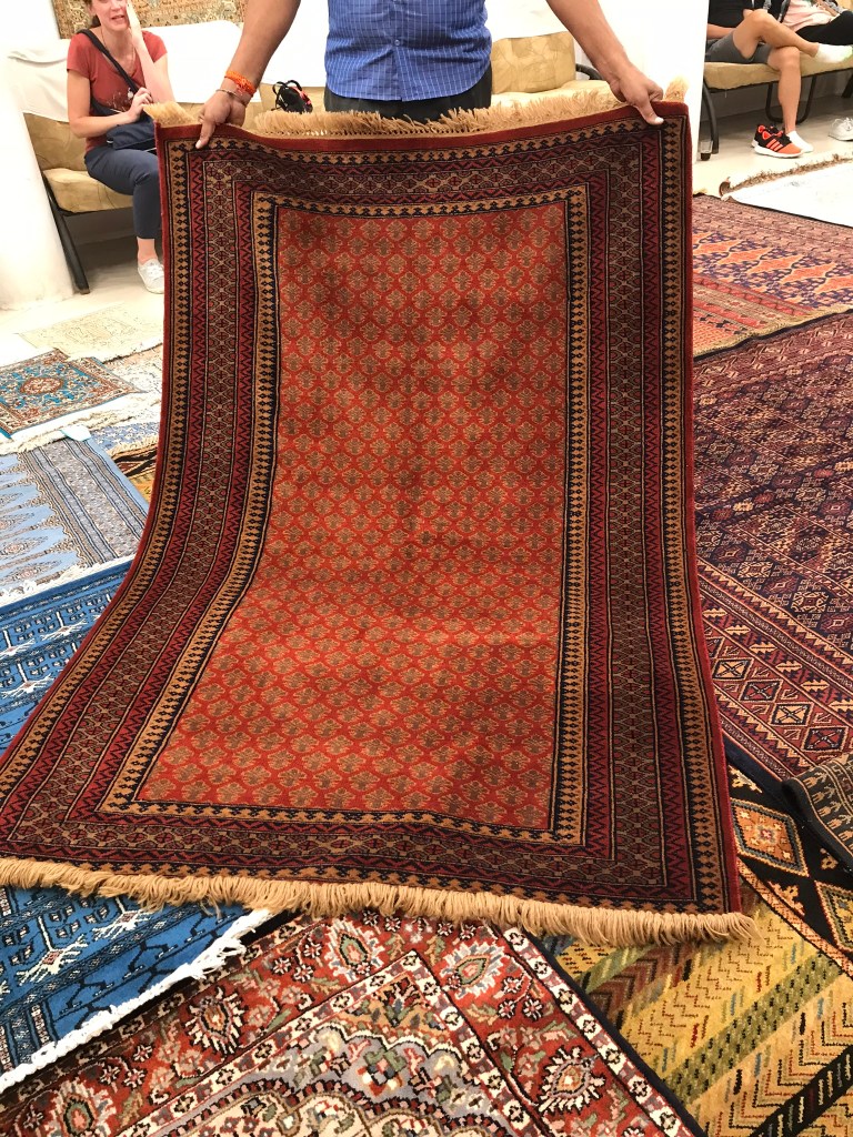 6D58BF62-428B-460E-8533-8BF99646E4AC